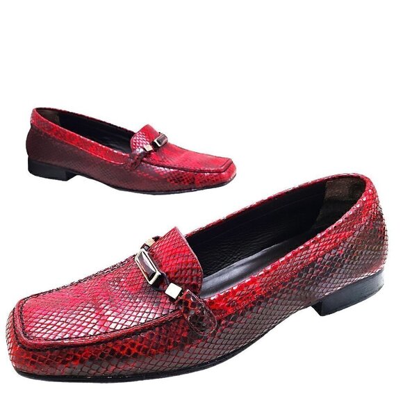 Stuart Weitzman Red Black Ombre Snakeskin Loafers - Picture 1 of 12
